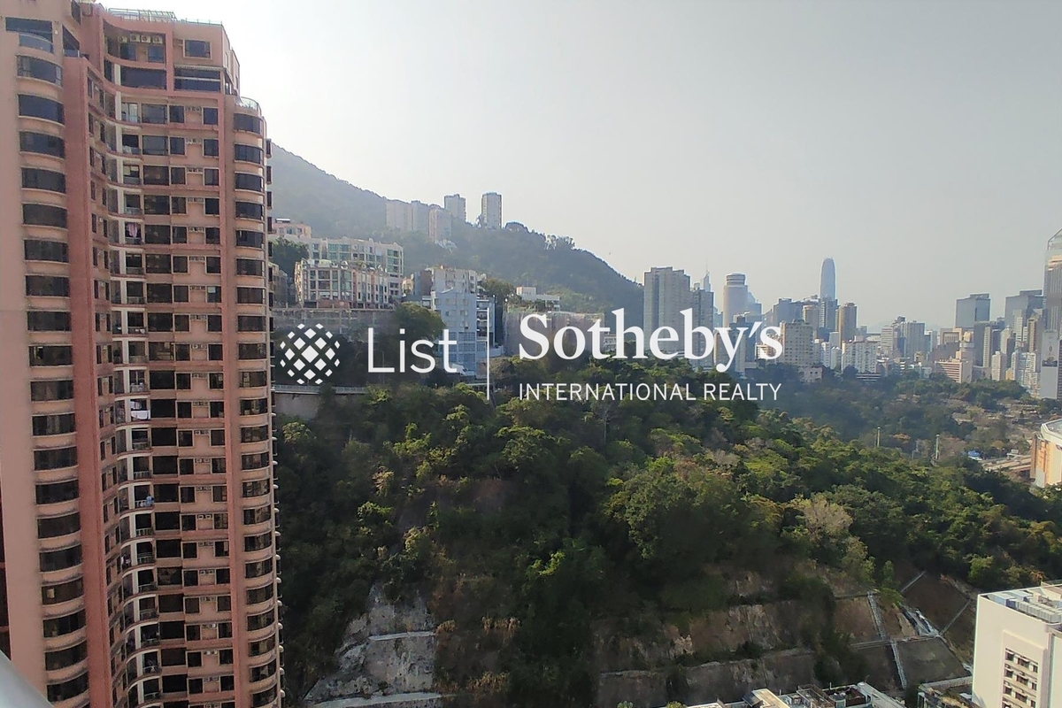 Village Garden 慧莉苑 | View from Living and Dining Room