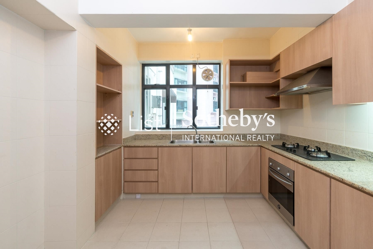 Yee Lin Mansion 彝年大廈 | Kitchen