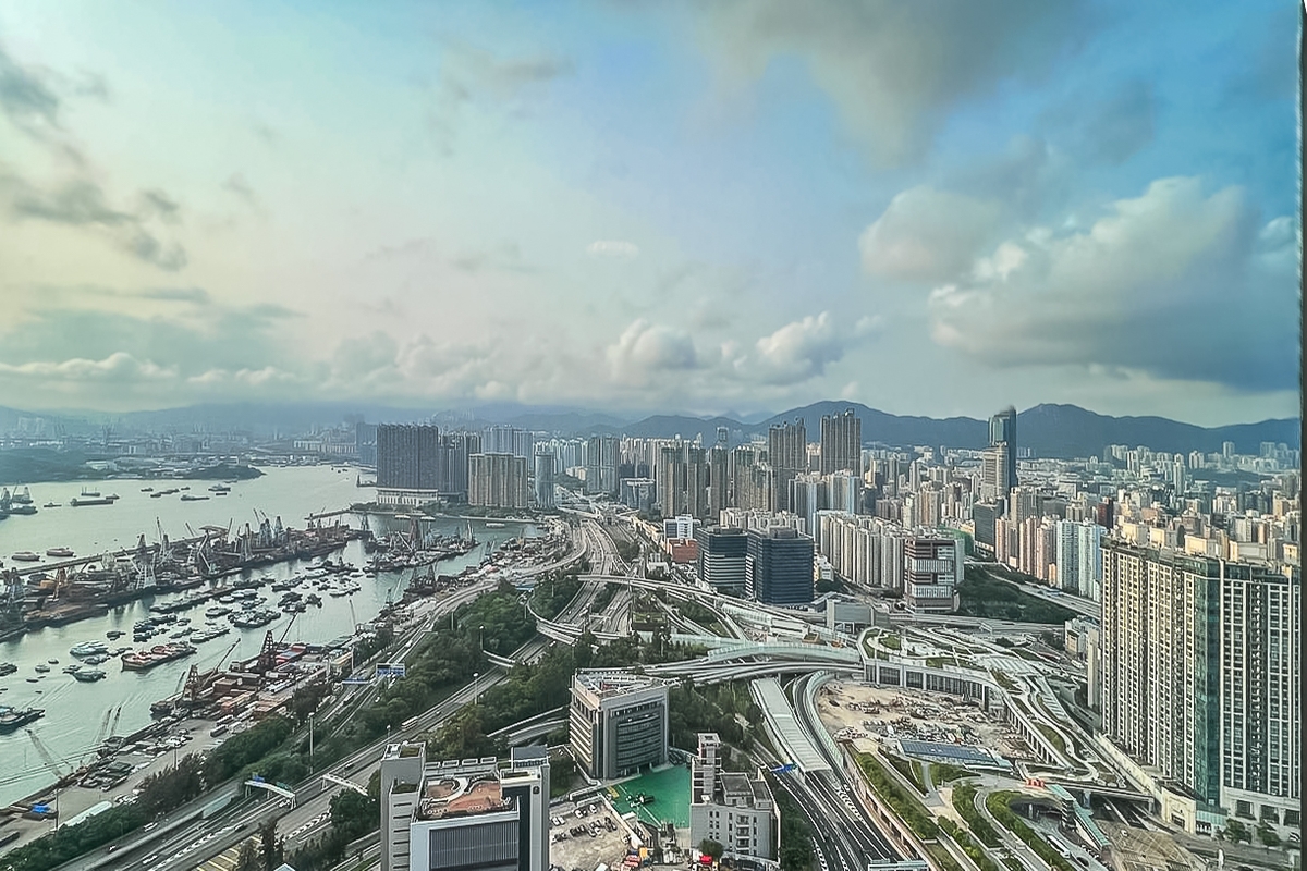 Sorrento 擎天半岛 | View from Living and Dining Room