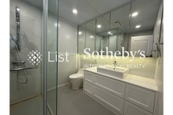 King's Court 龙庭 | Master Bathroom