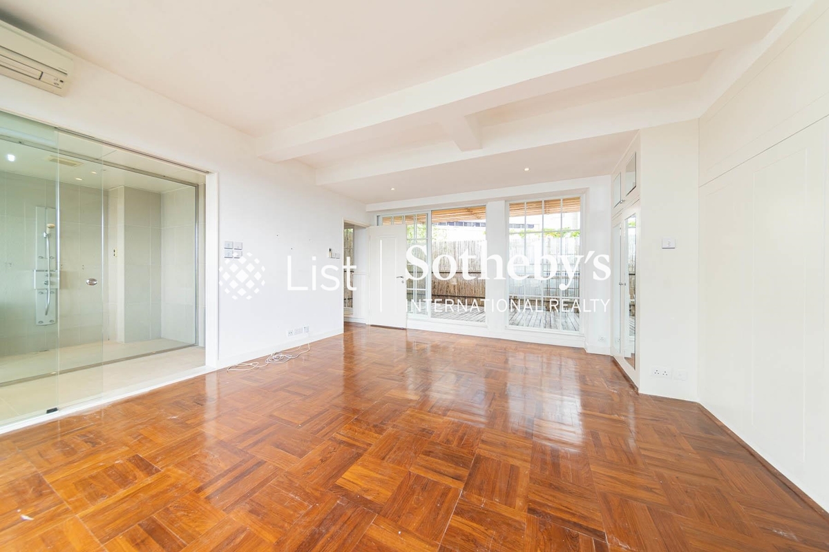 King's Court 龍庭 | Master Bedroom