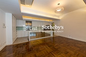 King's Court 龍庭 | Living and Dining Room