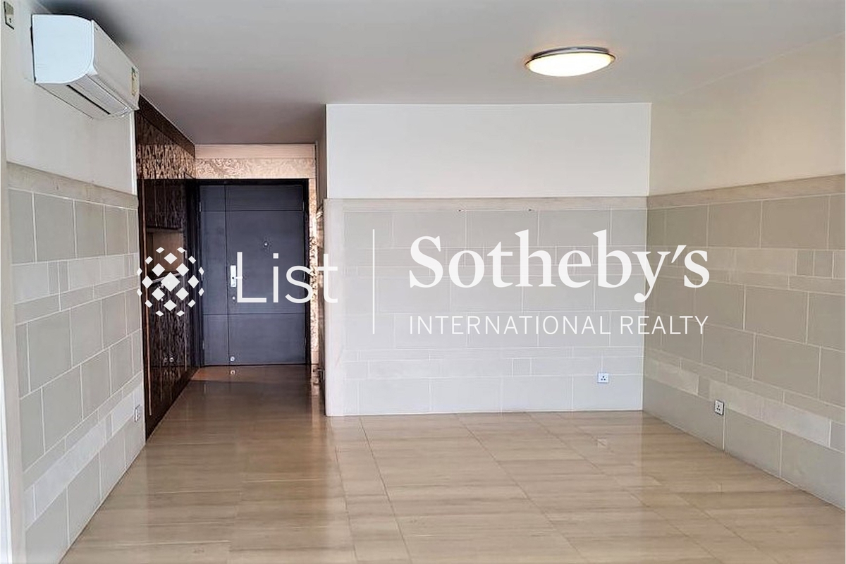 Grand Promenade 嘉亨湾 |  Living and Dining Room