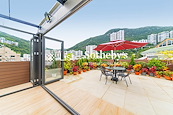 Waiga Mansion 維基樓 |  Private Roof Terrace