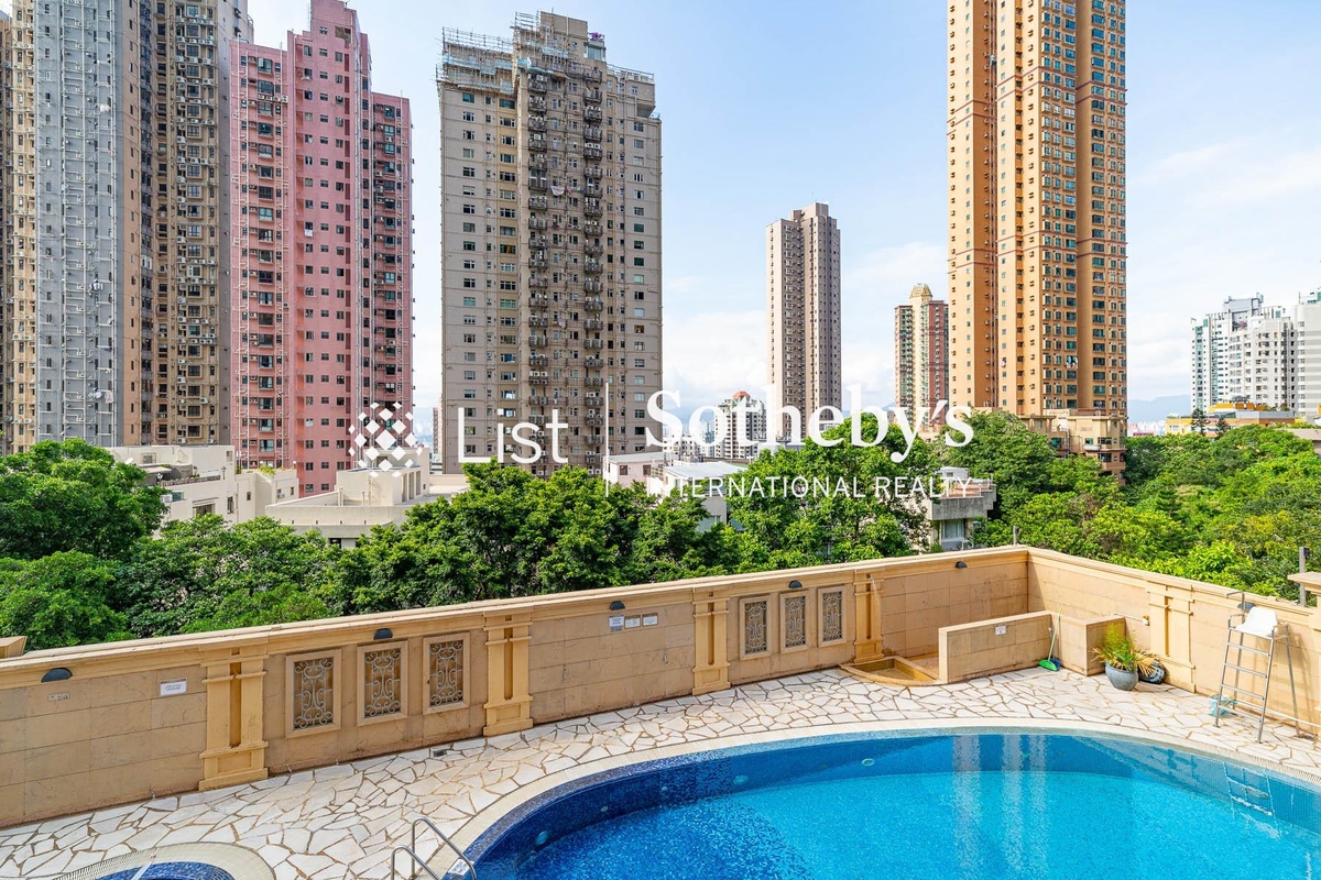 Haddon Court 海天閣 | View from Balcony