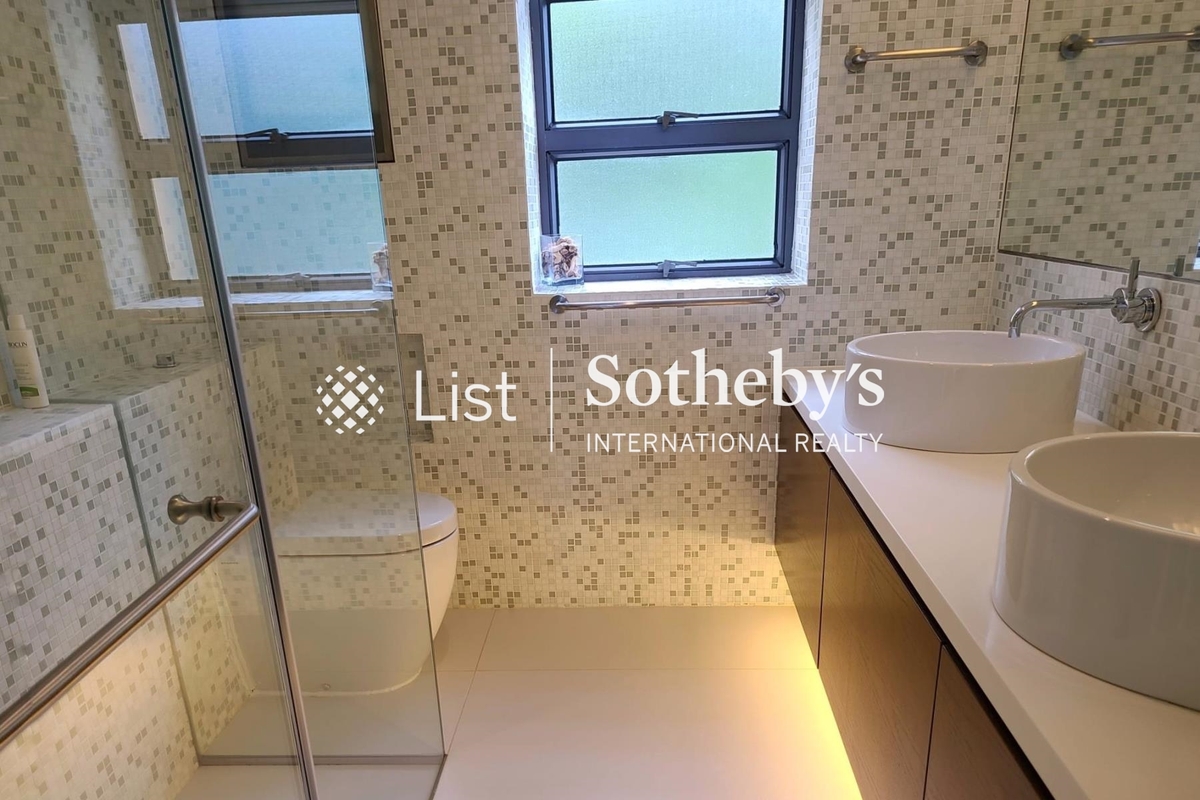 Haddon Court 海天閣 | Master Bathroom