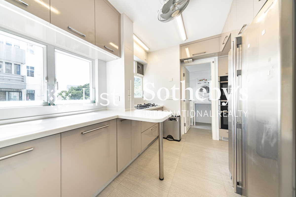 Kingsford Gardens 瓊峰園 | Kitchen