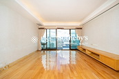 Kingsford Gardens 瓊峰園 | Living and Dining Room
