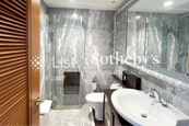 The Arch 凯旋门 | Guest Bathroom