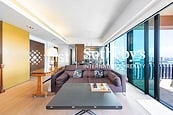 The Arch 凯旋门 | Living and Dining Room