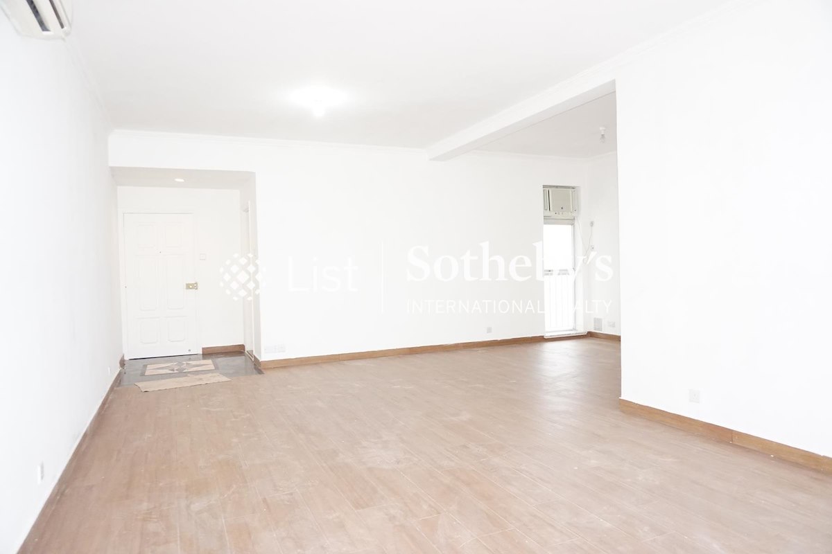 Four Winds 恒琪園 | Living and Dining Room