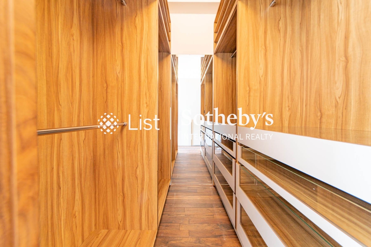 8 Kennedy Terrace 8 Kennedy Terrace | Built-in Wardrobe in Master Bedroom