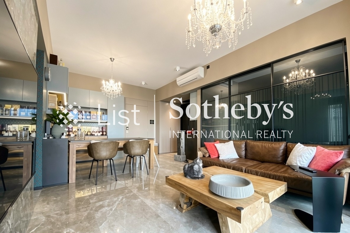 The Arch 凱旋門 | Living and Dining Room