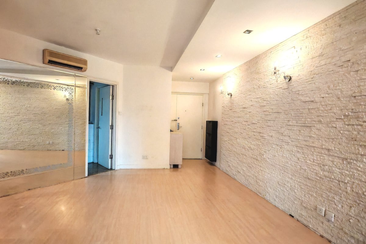 The Waterfront 漾日居 | Living and Dining Room