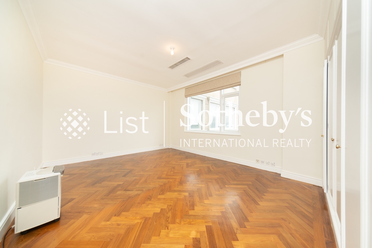 Cloud Nine 九雲居 | Third Bedroom