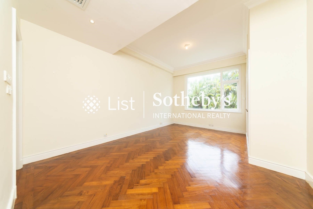 Cloud Nine 九雲居 | Second En-suite Bedroom