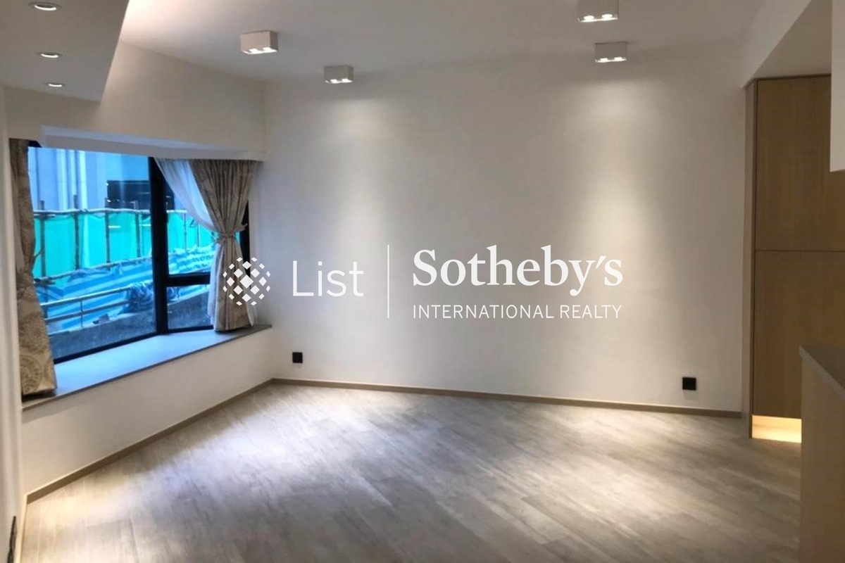 Illumination Terrace 光明臺 | Living and Dining Room