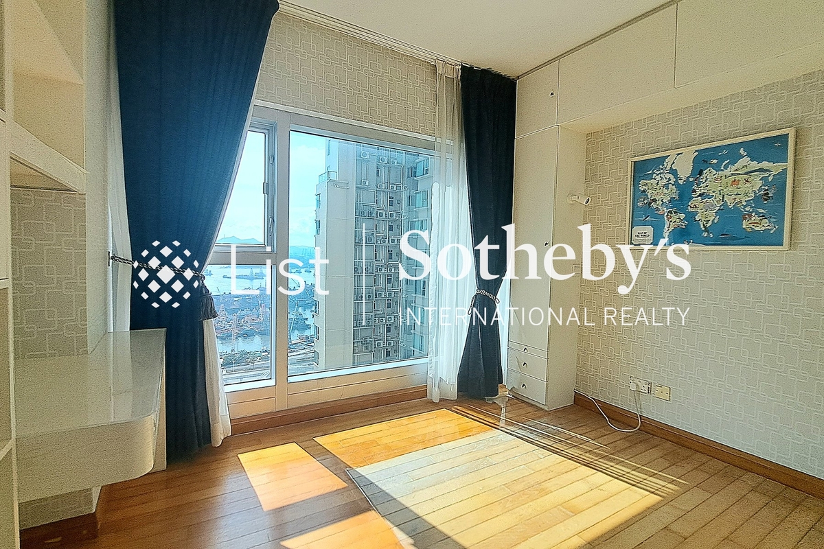 The Waterfront 漾日居 | Second Bedroom