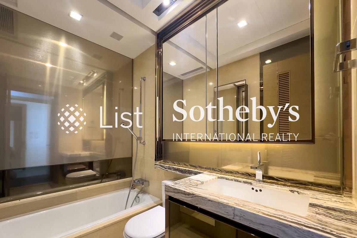 The Cullinan 天璽 | Second Ensuite Bathroom