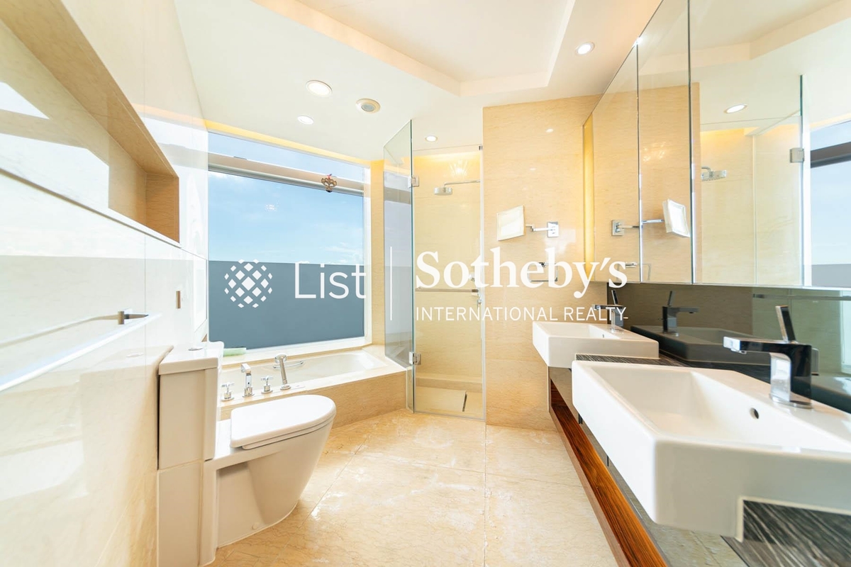 The Cullinan 天璽 | Master Bathroom