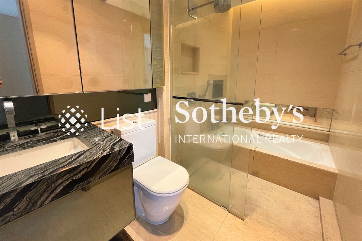 The Cullinan 天玺 | Master Bathroom