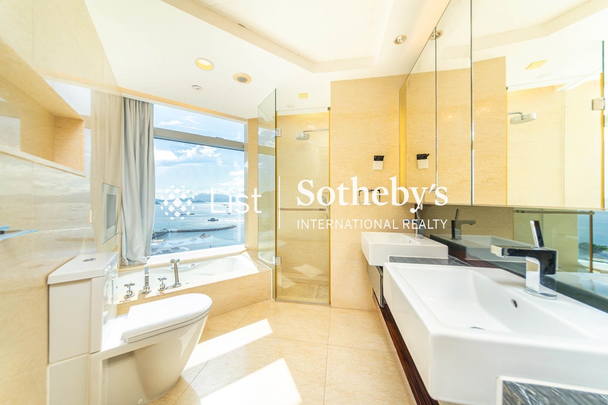 The Cullinan 天璽 | Master Bathroom