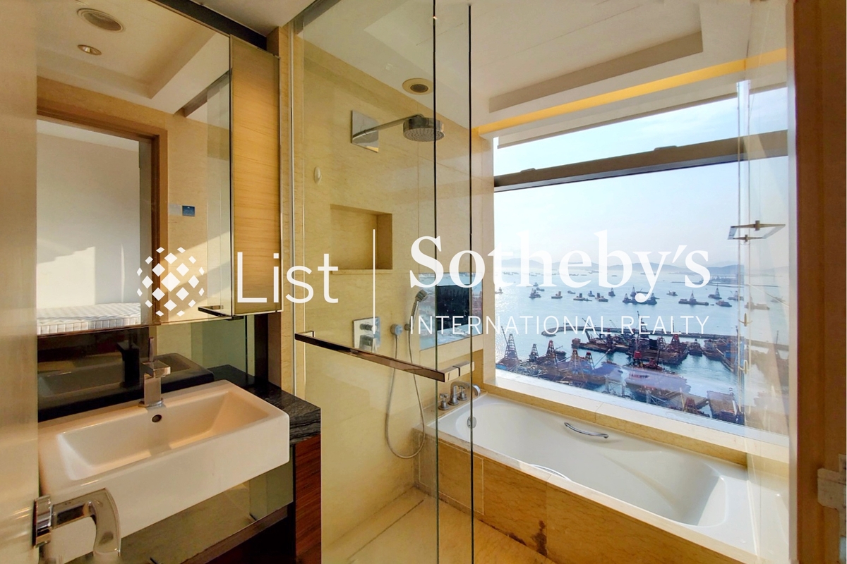 The Cullinan 天璽 | Master Bathroom