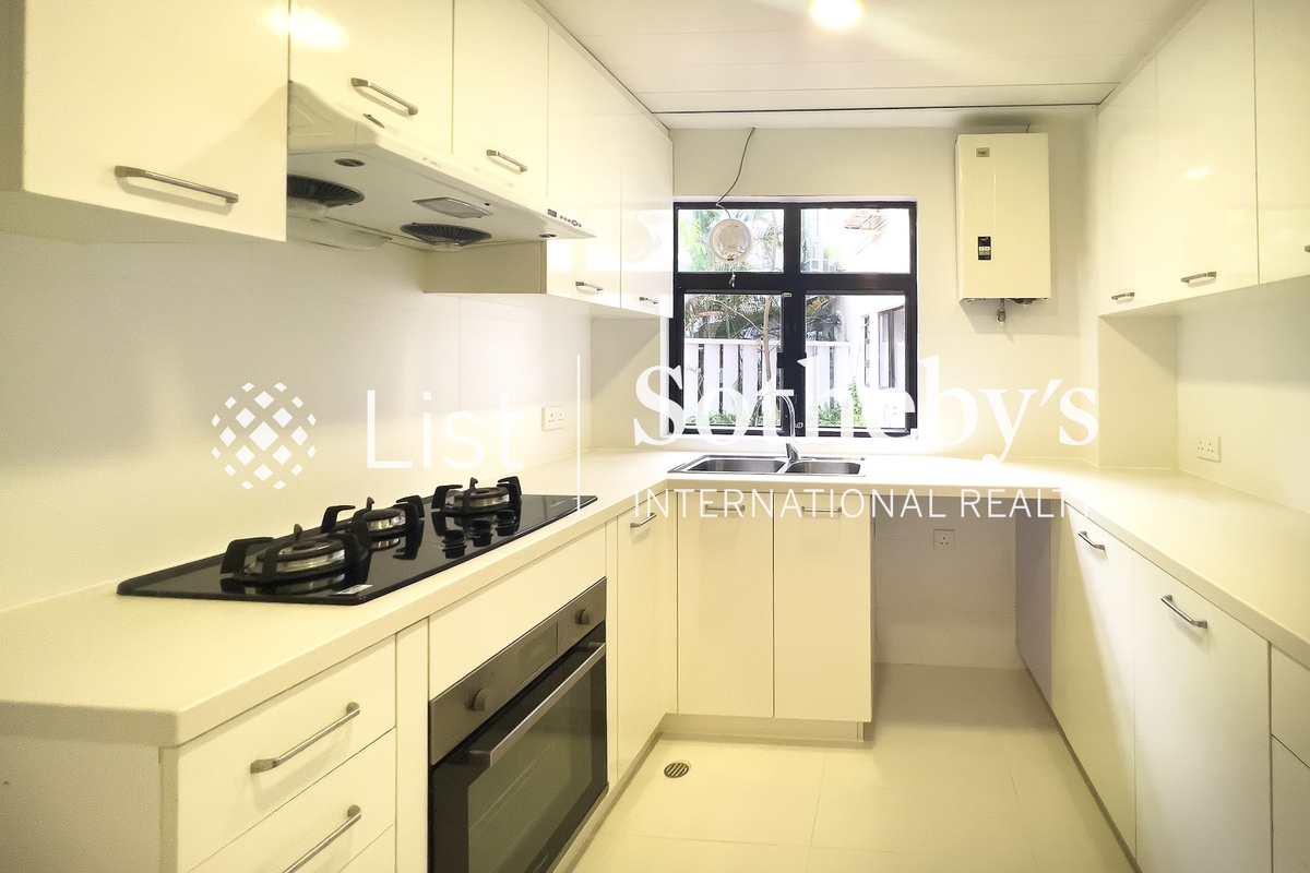 Jadebeach Villa 華翠海灣別墅 | Kitchen