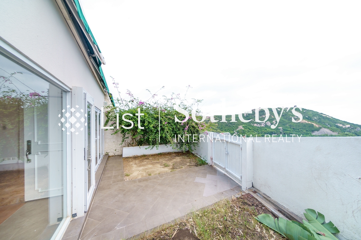 Jadebeach Villa 華翠海灣別墅 | Private Garden off Living Room