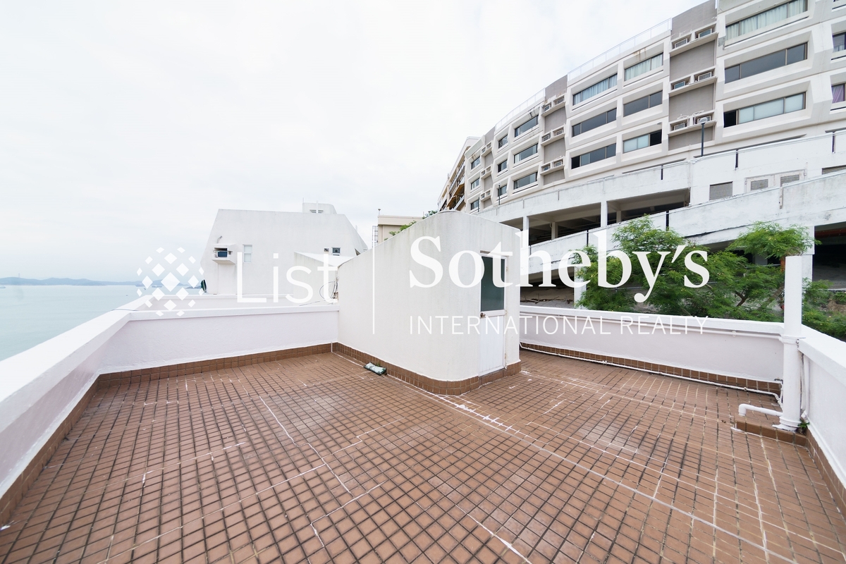 Jadebeach Villa 華翠海灣別墅 | Private Roof Terrace