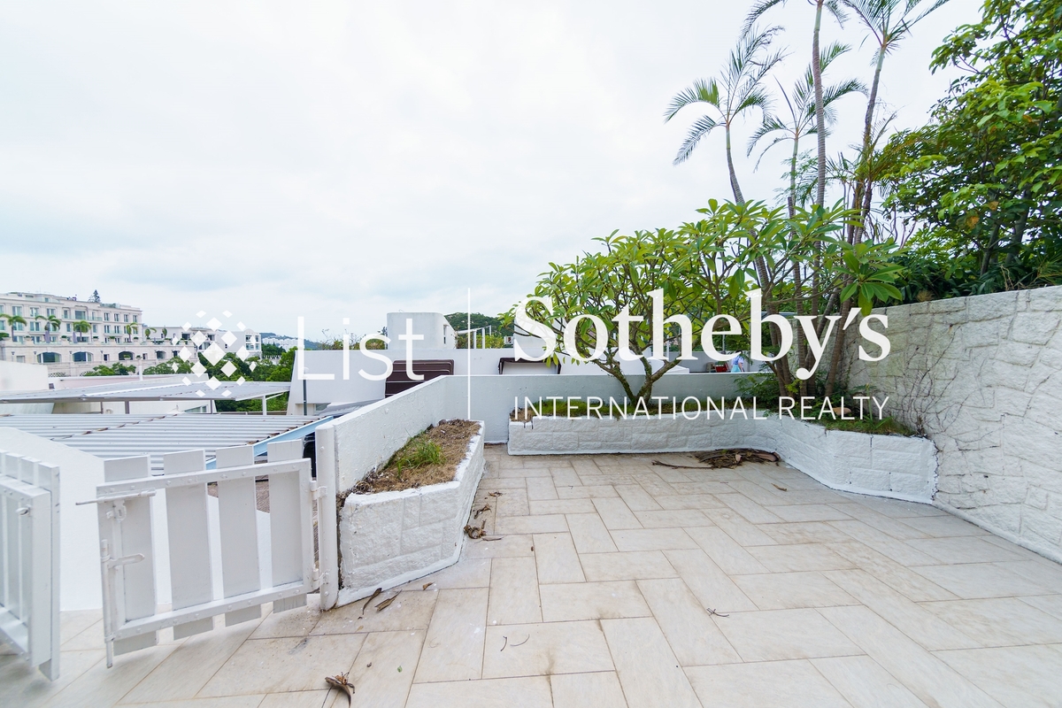 Jadebeach Villa 華翠海灣別墅 | Private Garden off Living Room