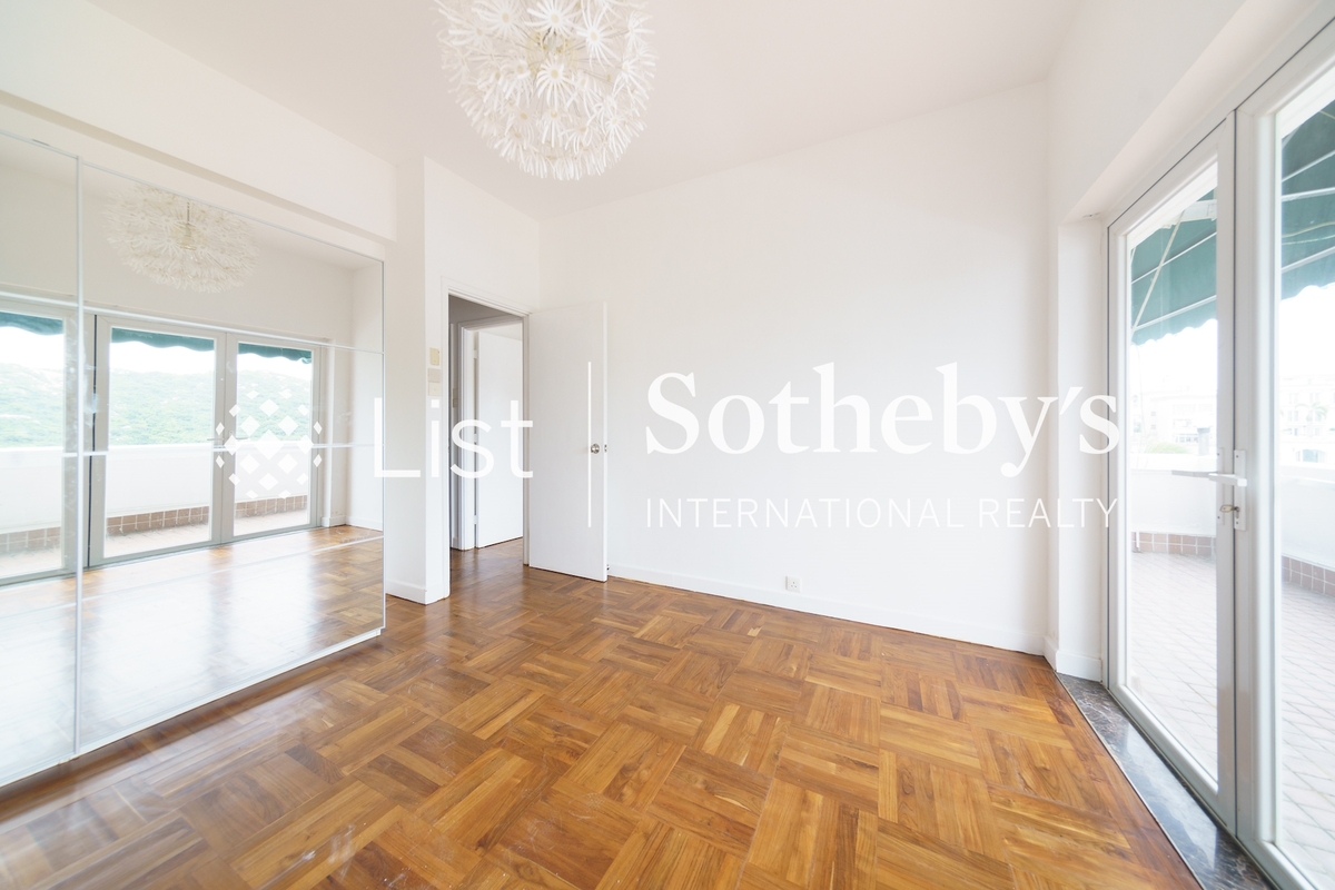 Jadebeach Villa 華翠海灣別墅 | Third Bedroom