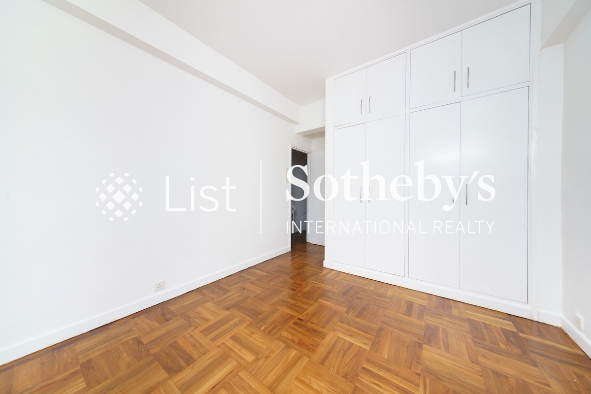 Jadebeach Villa 華翠海灣別墅 | Third Bedroom