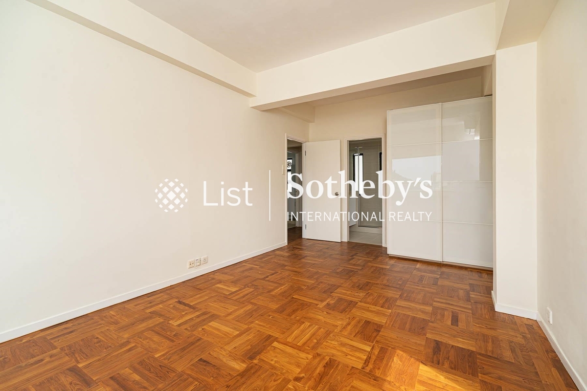 Jadebeach Villa 華翠海灣別墅 | Master Bedroom