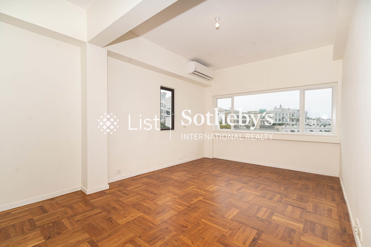 Jadebeach Villa 華翠海灣別墅 | Master Bedroom