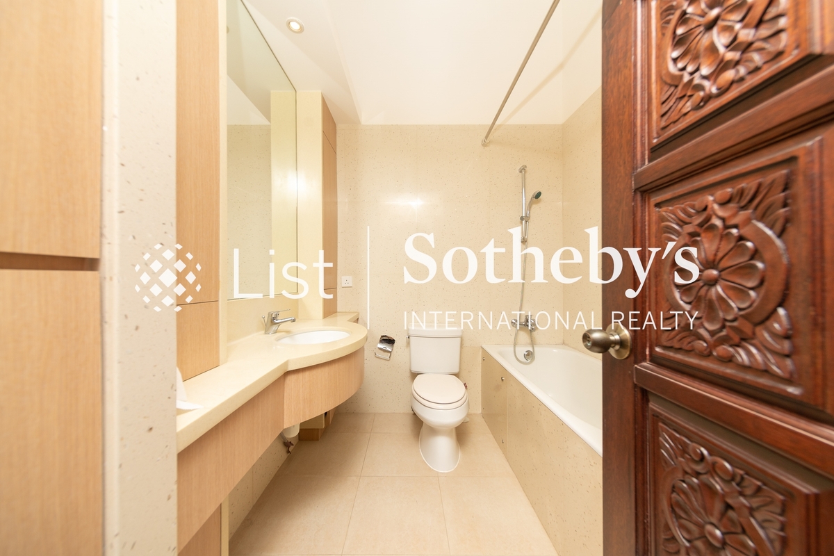 Casa Del Sol 昭陽花園 | Second En-suite Bathroom