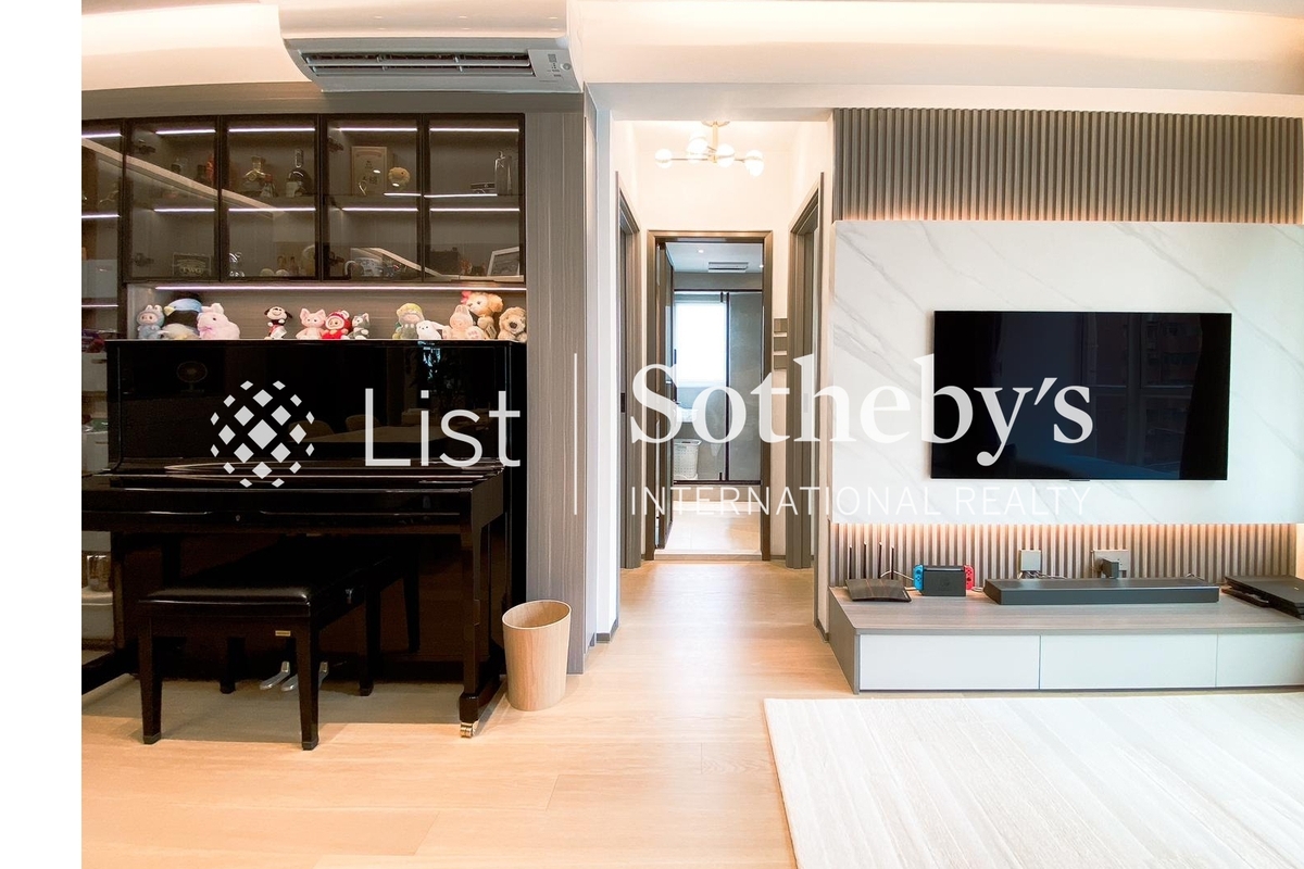 Le Cachet 嘉逸軒 | Living and Dining Room