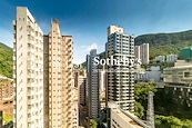 Le Cachet 嘉逸軒 | View from Living and Dining Room