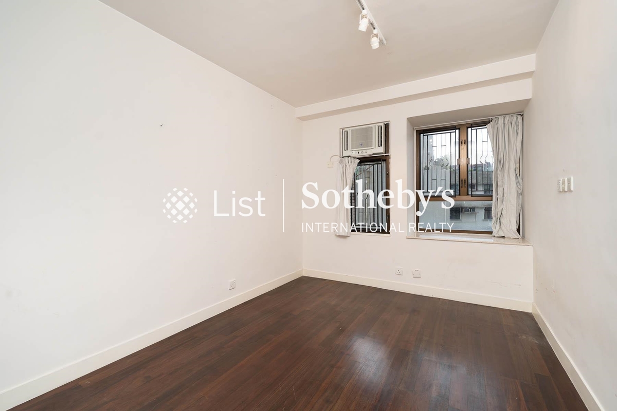 Ning Yeung Terrace 寧養臺 | Third Bedroom