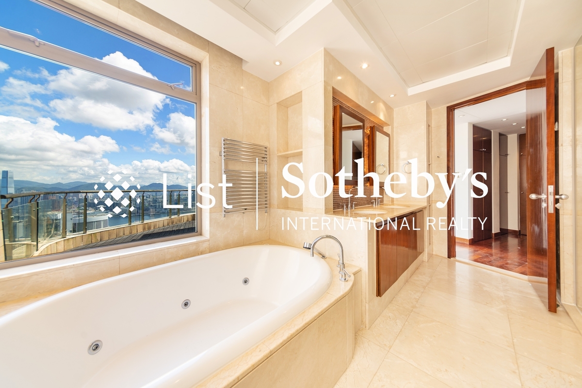 40 Peak Road 山頂道40號 | Master Bathroom