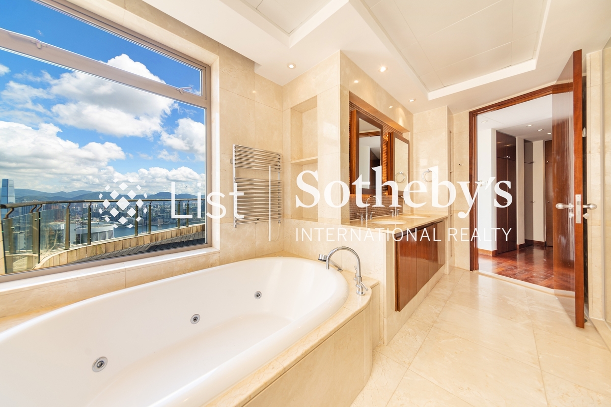 40 Peak Road 山頂道40號 | Master Bathroom