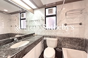 Celeste Court 蔚云阁 | Master Bathroom