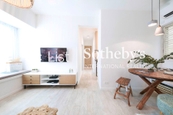 Bella Vista 蔚晴軒 | Living and Dining Room