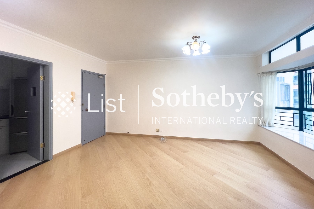 Illumination Terrace 光明台 | Living and Dining Room