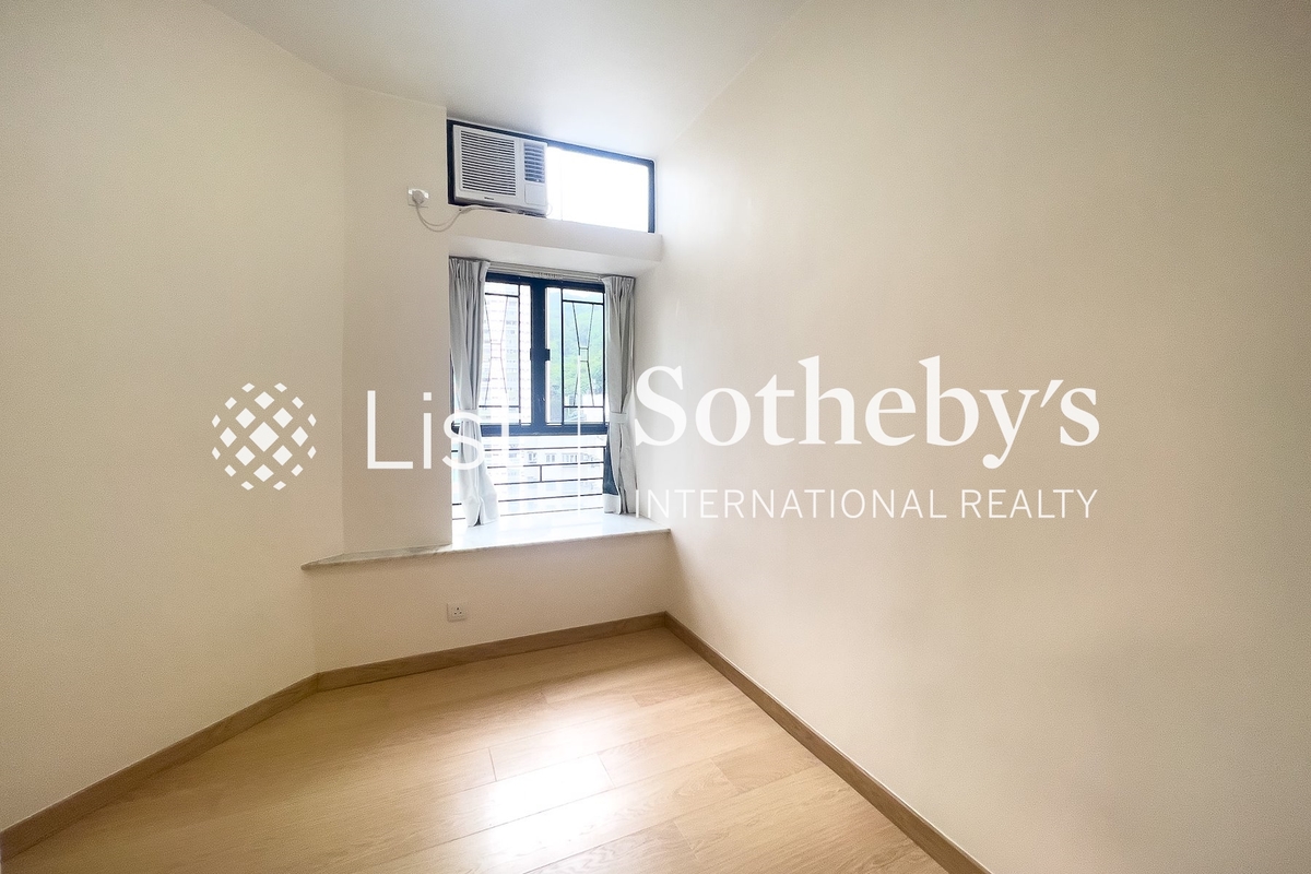 Illumination Terrace 光明台 | Third Bedroom