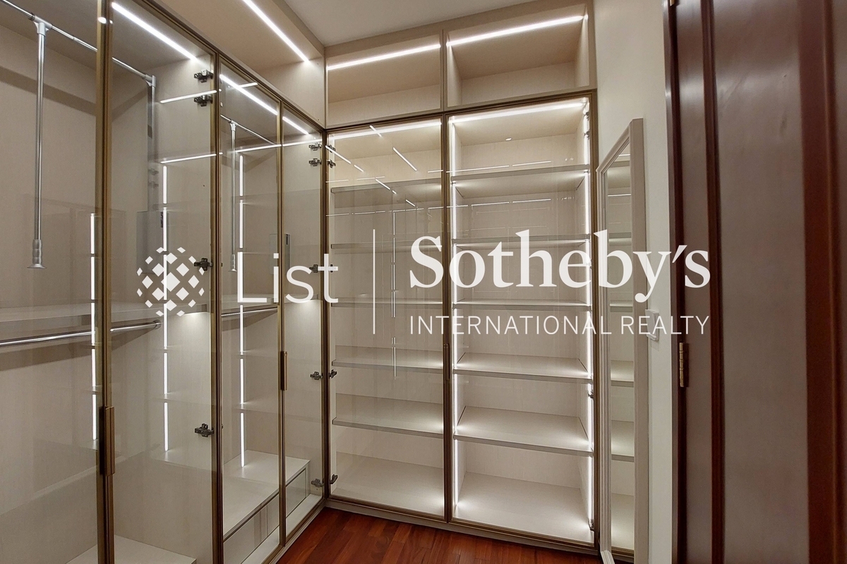 The Mount Austin The Mount Austin | Walk-in Closet in Master Bedroom 