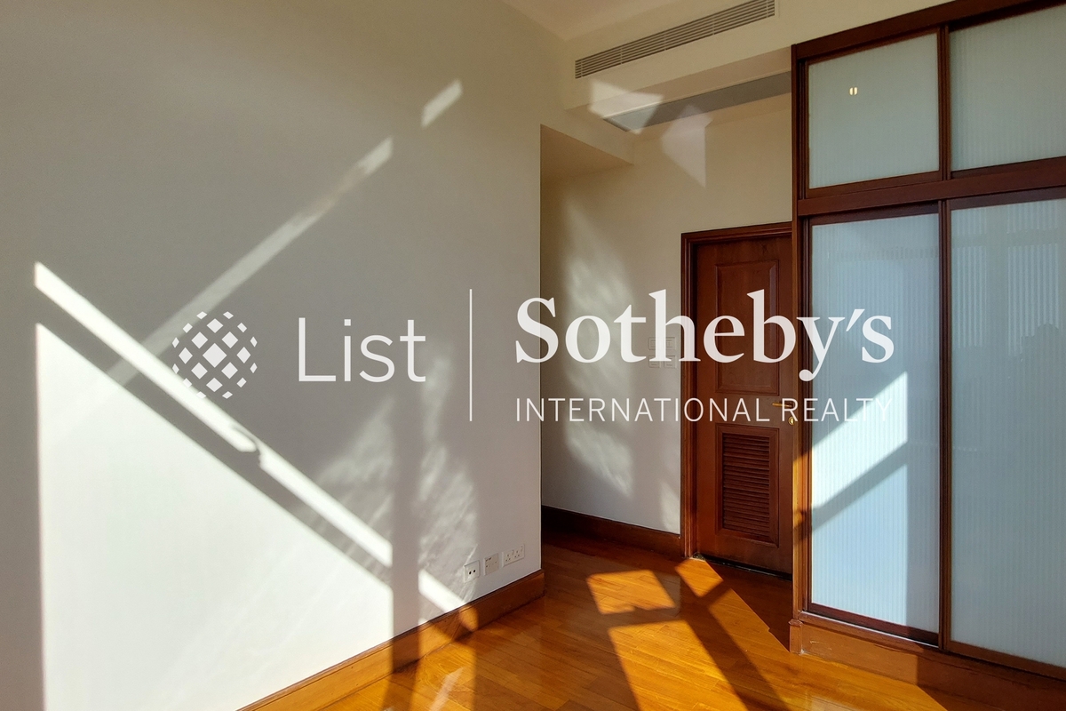 The Mount Austin The Mount Austin | Master Bedroom