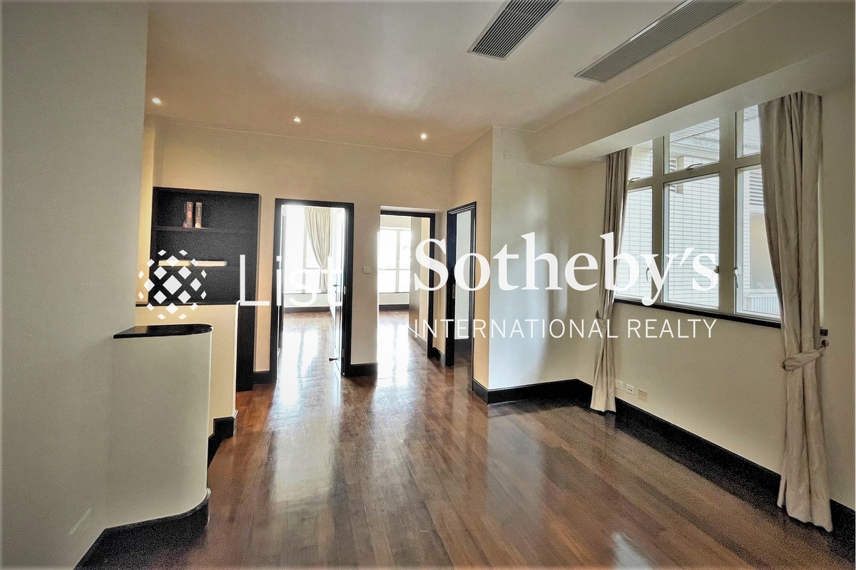 The Mount Austin The Mount Austin | Family Room