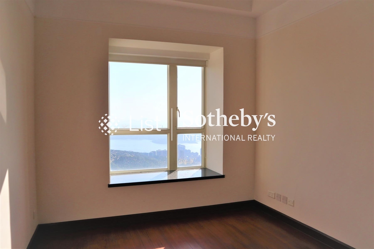 The Mount Austin The Mount Austin | Fourth Bedroom