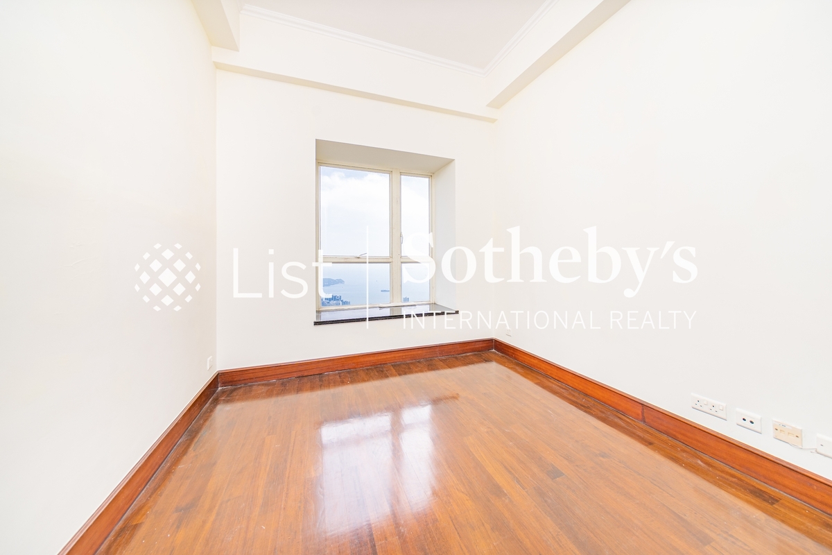 The Mount Austin The Mount Austin | Fourth Bedroom